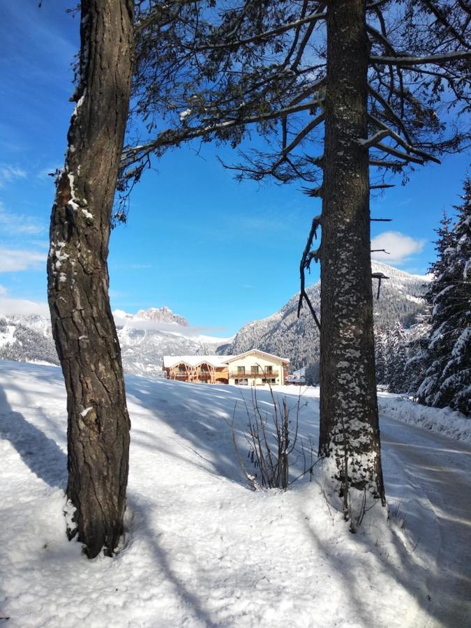 Eco-Green Fiores Agriturismo Vigo di Fassa Exterior foto